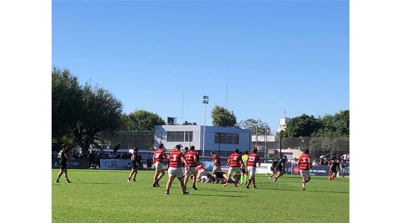 OLIVOS SE HIZO FUERTE EN SU CASA Y SE LLEVÓ UN BUEN TRIUNFO SOBRE UNIVERSITARIO DE LA PLATA