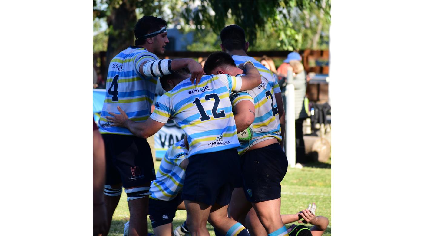 DEL SUR GANÓ CON BONUS Y ESTIRÓ SU VENTAJA EN LA CIMA