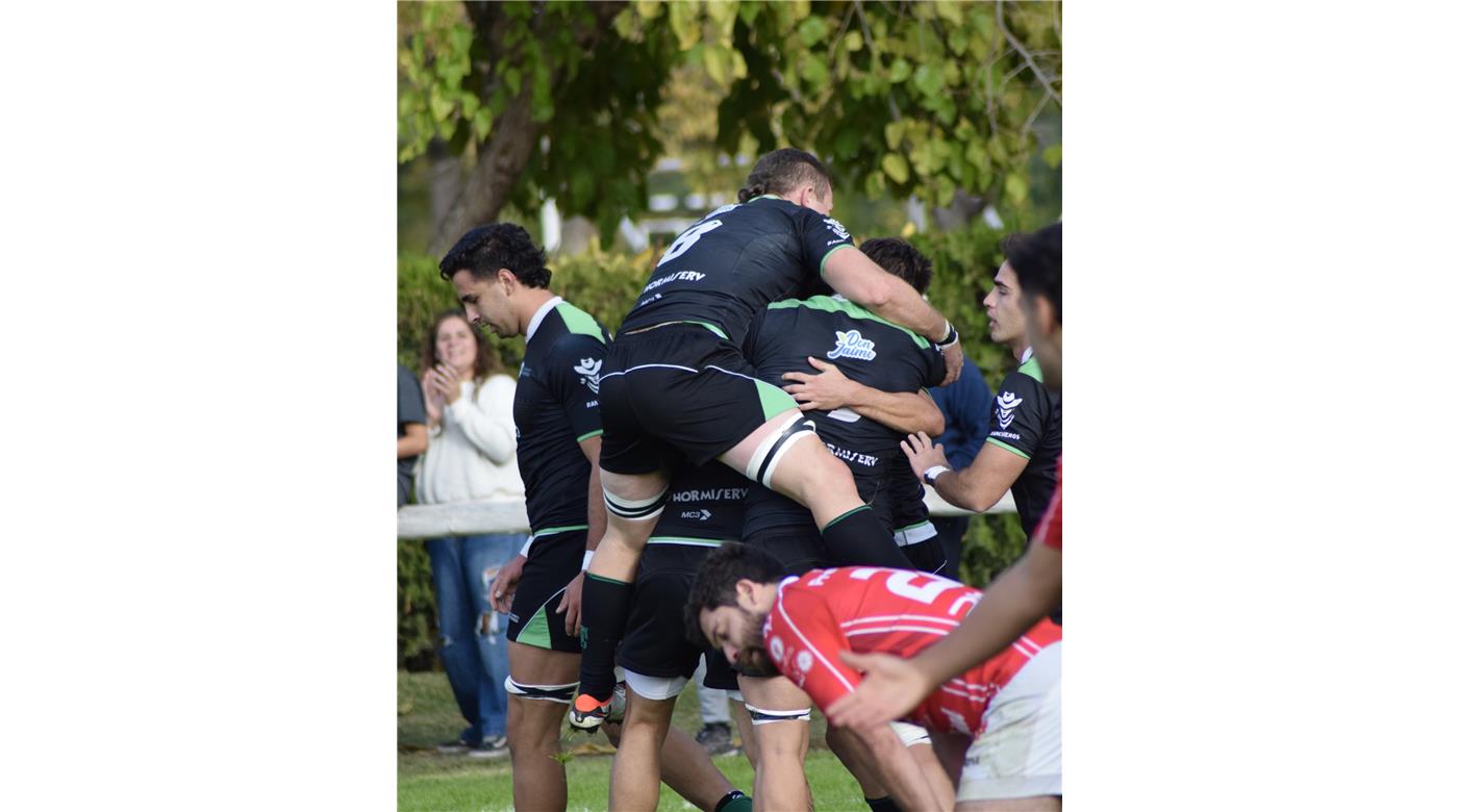 TUCUMAN RC,  CPBM, UNIVERSITARIO DE CÓRDOBA Y OLD RESIAN LIDERAN SUS GRUPOS EN EL TDI 