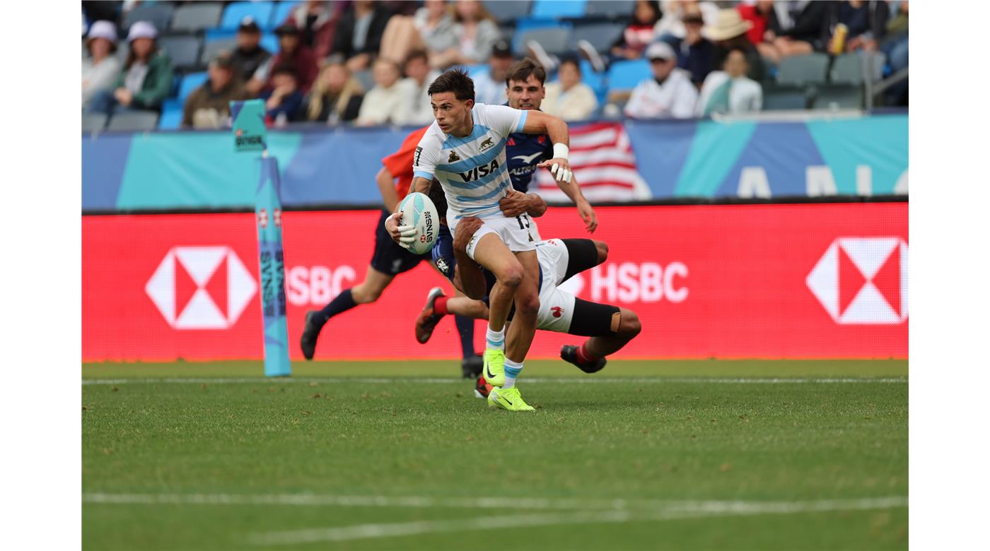 LOS PUMAS 7s DERROTARON A FRANCIA Y DEFINIRÁN EL PRIMER LUGAR DEL GRUPO ANTE SUDÁFRICA