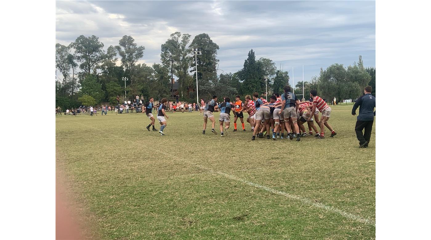 JUVENILES M19: EN EL DUELO DE INVICTOS CUBA SUPERÓ A ALUMNI POR 22 A 10