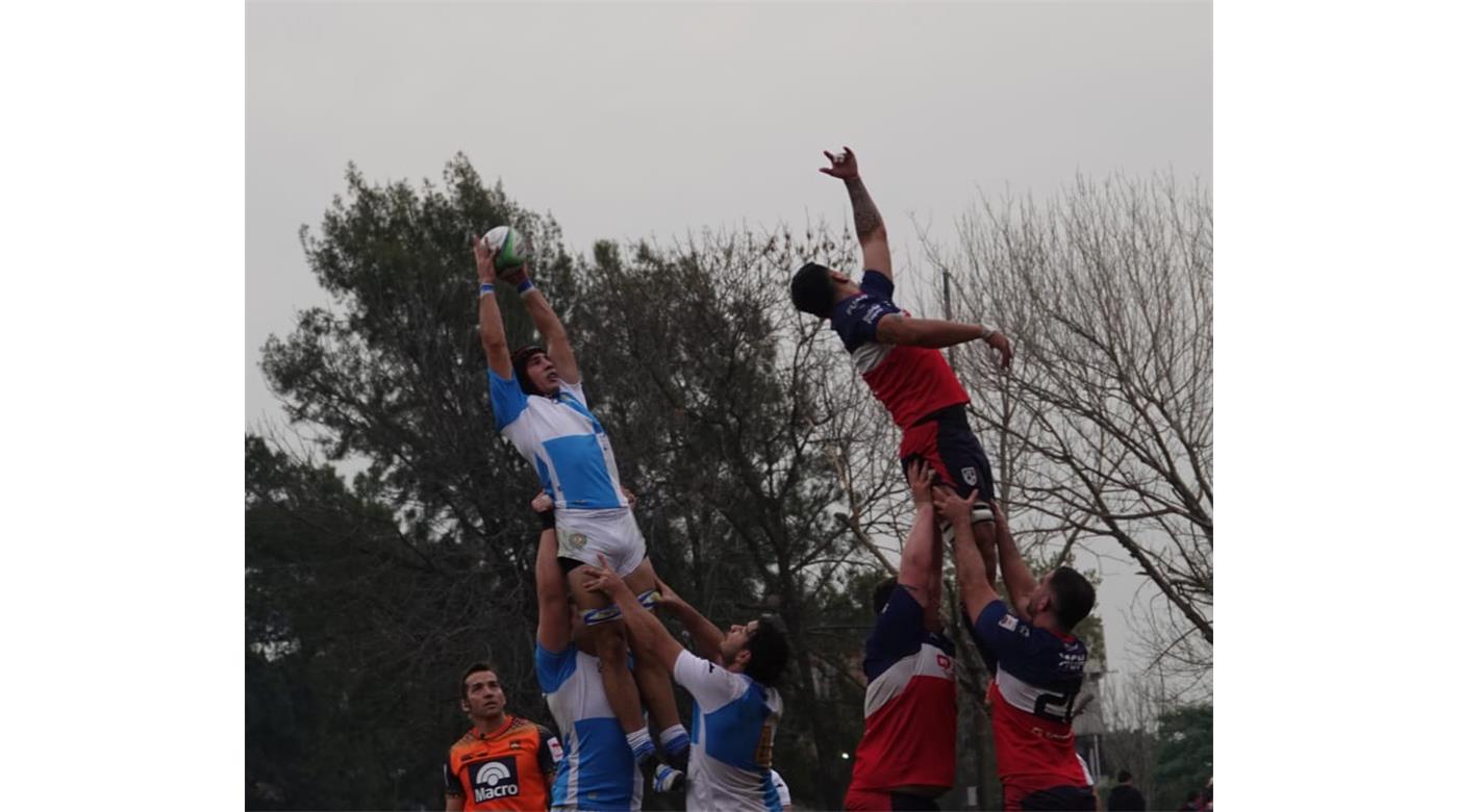 CENTRO NAVAL VENCIÓ A DAOM Y RECUPERÓ EL LIDERAZGO