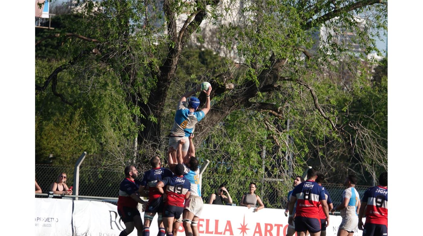 CENTRO NAVAL VENCIÓ A  DAOM Y SIGUE ENTRE LOS PRIMEROS DEL GRUPO