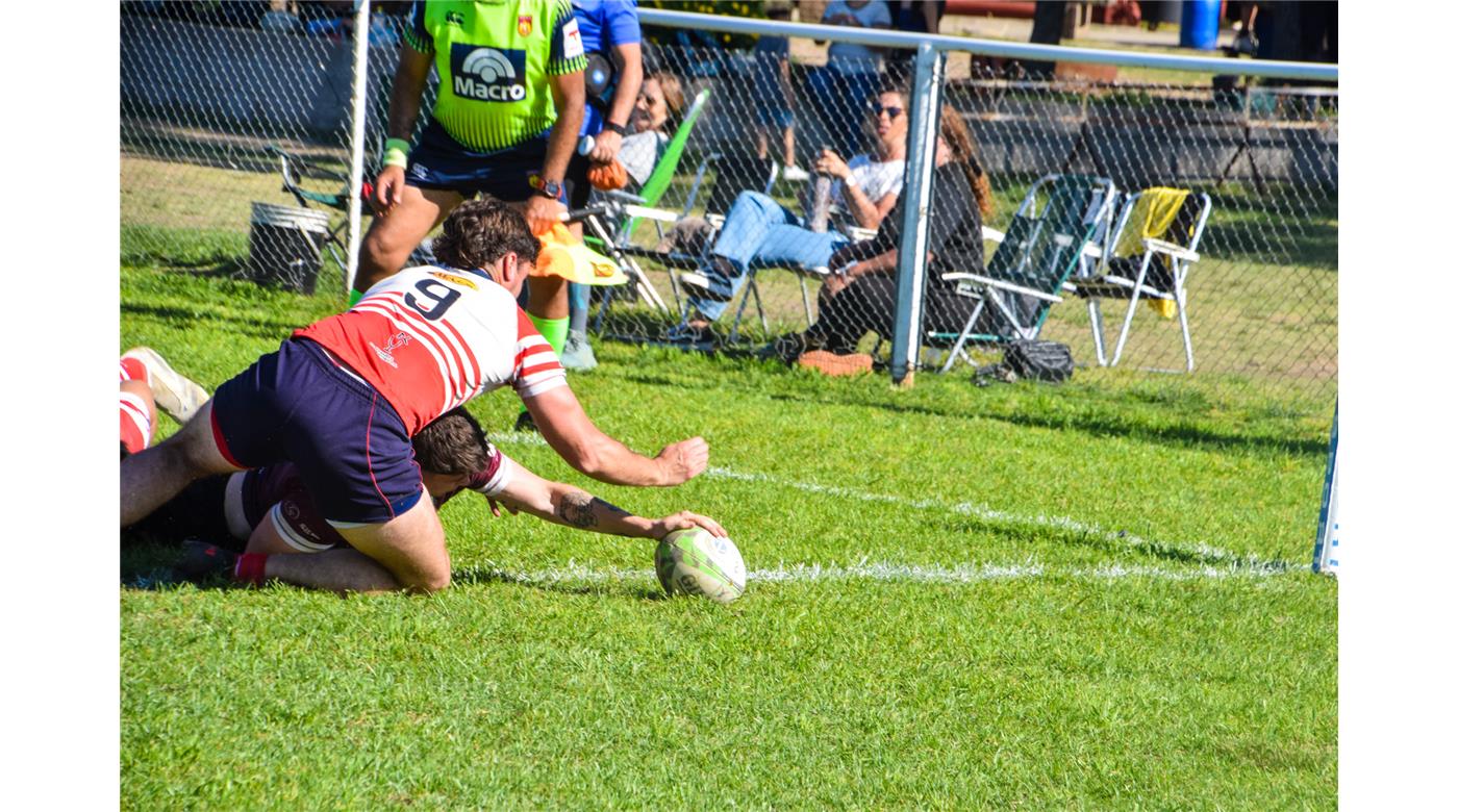 LANÚS SE DESPIDIÓ DE SU GENTE CON UN TRIUNFO ANTE ARECO ENTRE EMOCIONES Y LLUVIAS DE TRIES