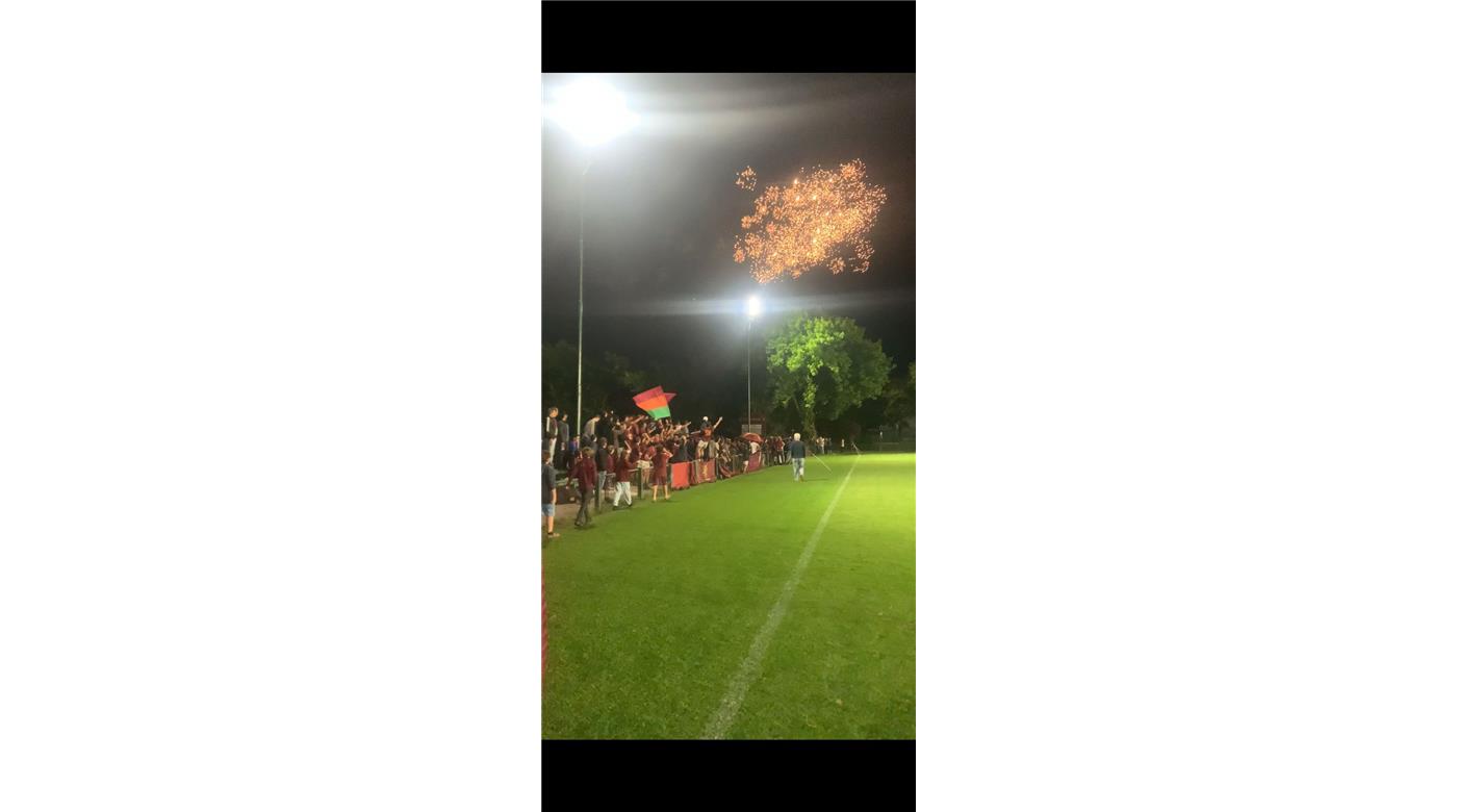 EN EL CLÁSICO, NEWMAN LE GANÓ POR POCO MARGEN A CHAMPAGNAT, QUE A PESAR DE LA DERROTA LE ARRUINÓ LA FIESTA AL CARDENAL